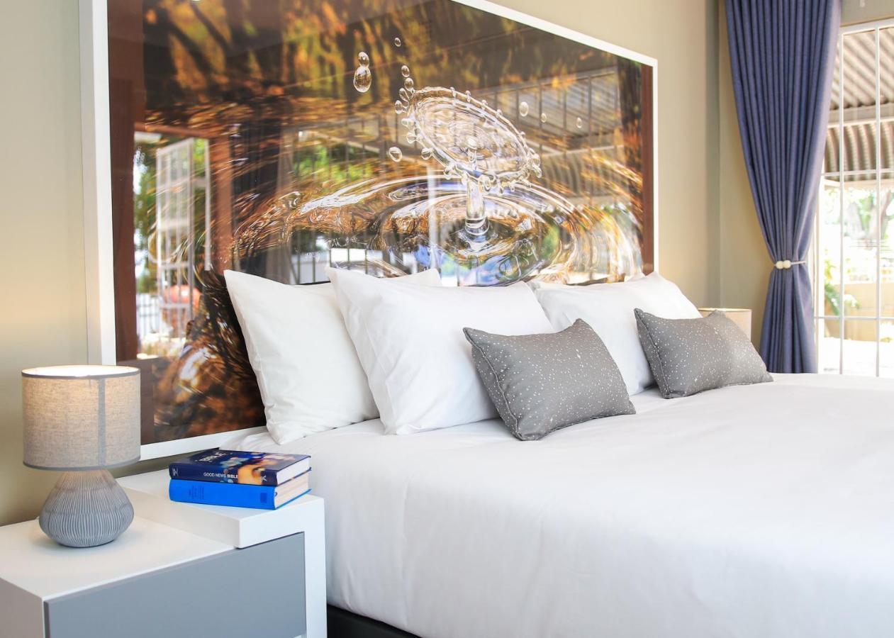 Jose Guesthouse Кемптън Парк Екстериор снимка